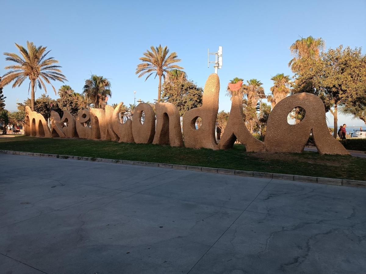 Apartamentos Los Guindos Málaga Dış mekan fotoğraf